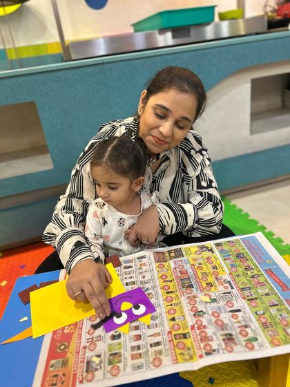 Creative Expression: Arts & Crafts photo 37