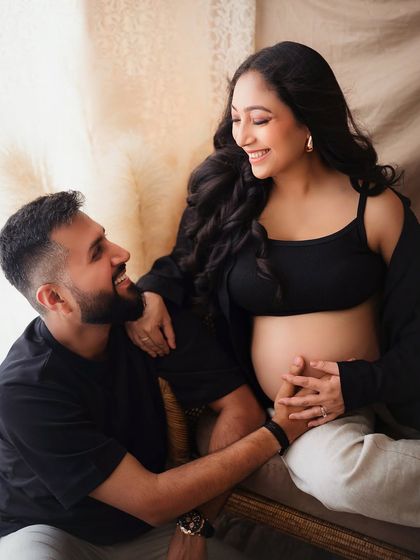 A beautiful, interactive shot of the couple. These are the candid moments of love and laughter that I adore capturing.