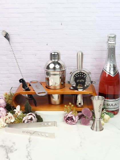 Behind the Scenes photo 3