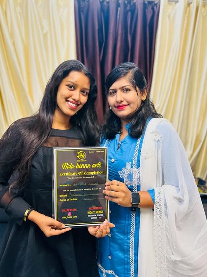 This student's journey has been amazing to watch. I am so proud to call her a certified mehandi artist.