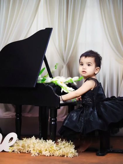 Creative & Themed Studio Shoots photo 116