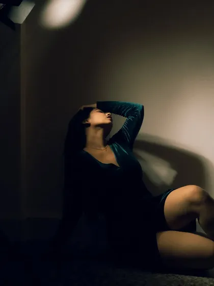 A moody indoor series using one continuous light. The mix of color and black and white demonstrates how different grading can completely change the feel of a shot.