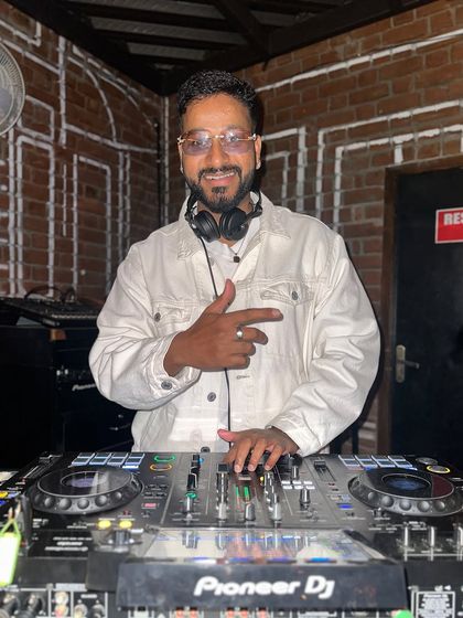 DJ Bose - Private Event DJ Behind the Decks photo 42