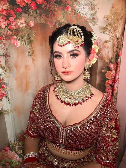 Timeless Red & Gold Brides photo 61