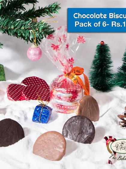 A gift-wrapped package of our popular chocolate biscuits, perfect for a small, thoughtful Christmas present.