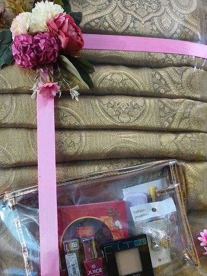 Custom Gift Hampers & Baskets photo 12