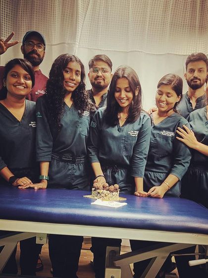 Celebrating Doctor's Day with the team. Taking a moment to appreciate the hard work and dedication of our incredible doctors and physiotherapists.