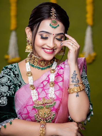 Rentingstoli - Personal Jewellery Styling Creative Collaborations & Photoshoots photo 30