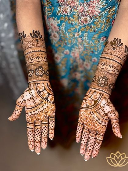 Lotus Mehendi Arts - Bridal & Occasion Mehendi Elaborate Bridal Designs photo 8