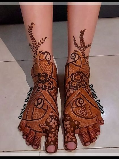 Bridal Feet Mehendi photo 7