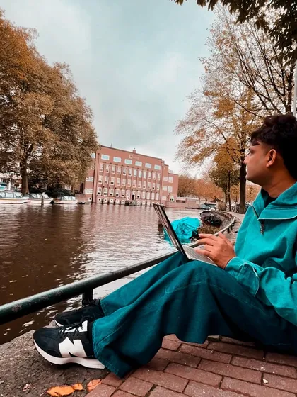 A moment of inspiration in Amsterdam. This city's vibe contributed to the sounds and ideas that formed my Bollytech Mashup Pack.