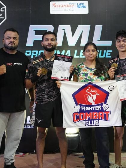 The FCC Family photo 9