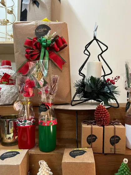 More of my Christmas collection on display, including the pinecone candles and wireframe tree holders.