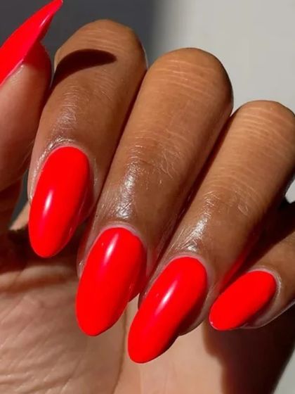 3D Nail Art Studio - Nail Services Bold Reds & Romantic Designs photo 9