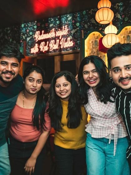 Friends making memories together. It's always a pleasure to provide the soundtrack for your weekend celebrations.