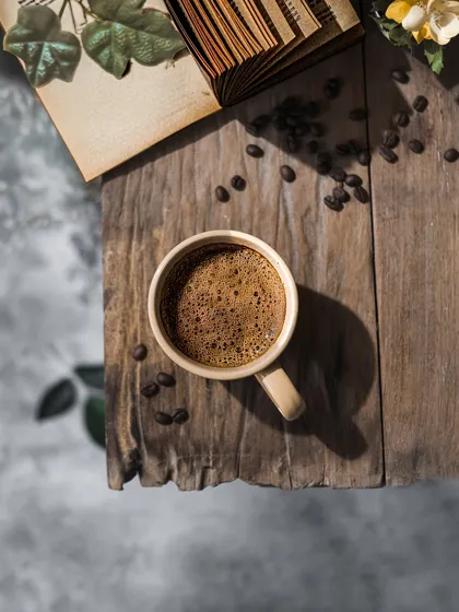 Another shot from my coffee series, playing with light and shadow. These personal projects help me recharge and experiment with new ideas.