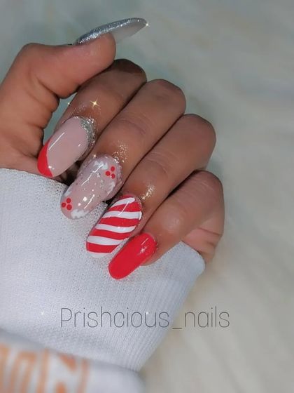 Festive & Occasion Nails photo 18