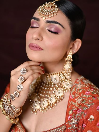 Modern Bridal & Festive Glam photo 41