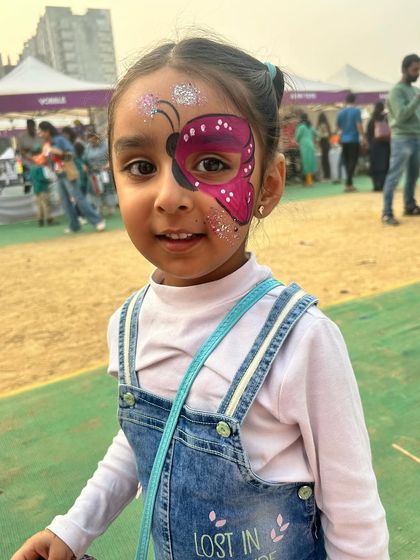 Face Painting & Glitter Bar photo 5