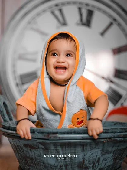 A collection of our fun and bubbly bathtub photos. This theme allows for playful and candid shots, with props like rubber ducks and cozy robes to complete the look.