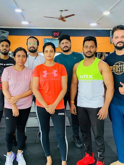 A more serious pose from the Saturday crew, but the sense of accomplishment is the same.