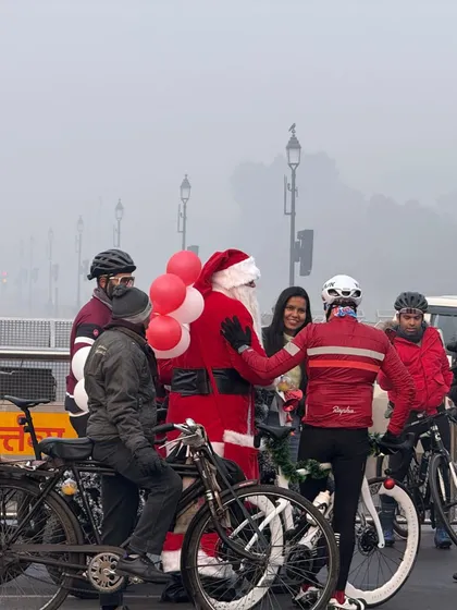 A candid moment during our Christmas ride, interacting with people on the street.