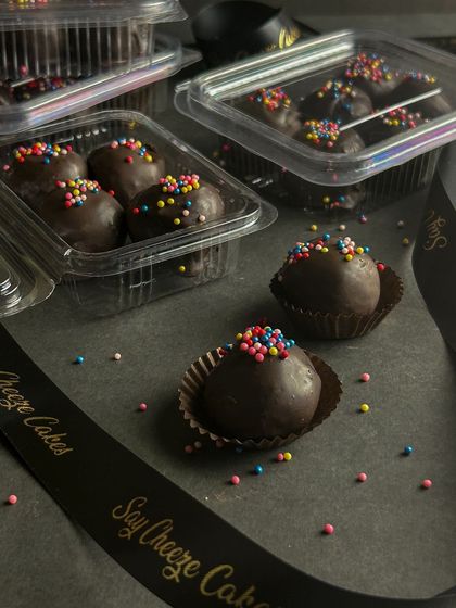 Dessert Jars, Tubs & Cupcakes photo 5