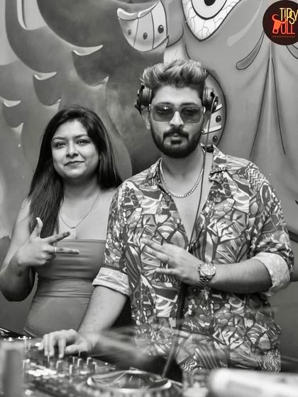 Posing with a fan during my set.