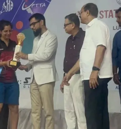 Mradula Pastor being awarded her Silver medal at the 1st UP State Ranking Tournament in Lucknow.