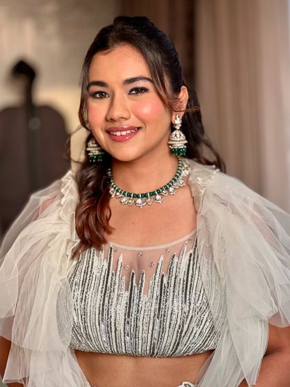 Engagement & Sangeet Glam photo 14