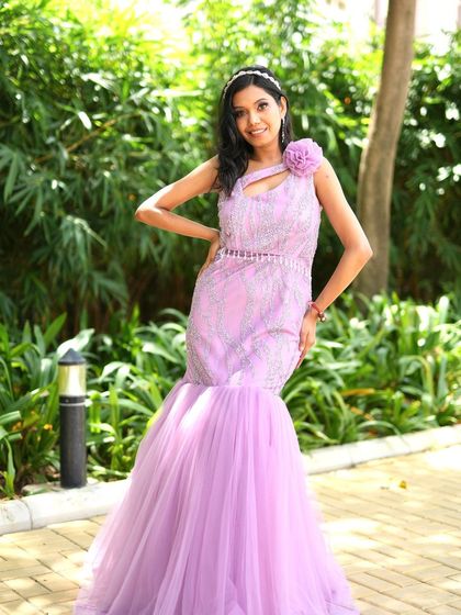 A full-length view of this gorgeous mermaid gown and the glamorous makeup I created to match its elegance.