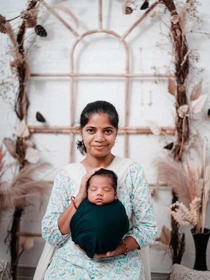 Newborn & Family Portraits photo 12