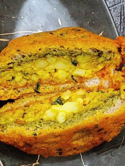 My special Ulta Vada Pav, where the pav is coated in besan and fried. It's a unique and delicious twist on the classic.