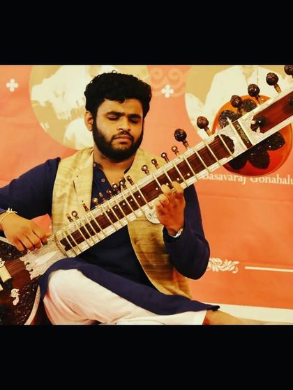 A shot from the Gurupoornima '22 concert, an event where students pay musical tribute to their teachers.