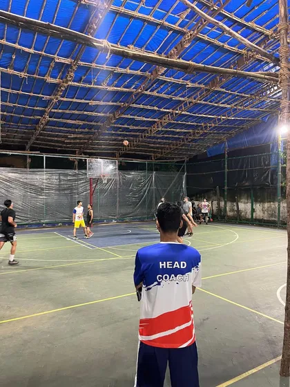 A glimpse into a typical day at my Ring Champions academy. As Head Coach, I oversee training for all levels, from beginner to advanced. Our covered court in Bandra is where champions are made, year-round.