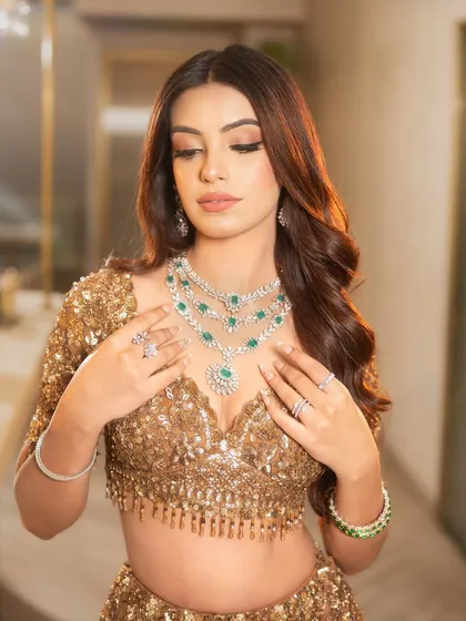 A close-up of the soft, structured waves, showing the shine and definition that makes this hairstyle a showstopper for any evening event.
