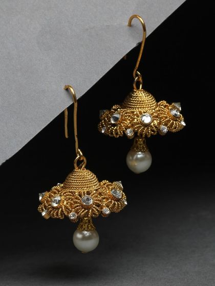If we find anything interesting, it means somebody was involved with a lot of interest. These golden U-pin jhumkas are a testament to that passion.