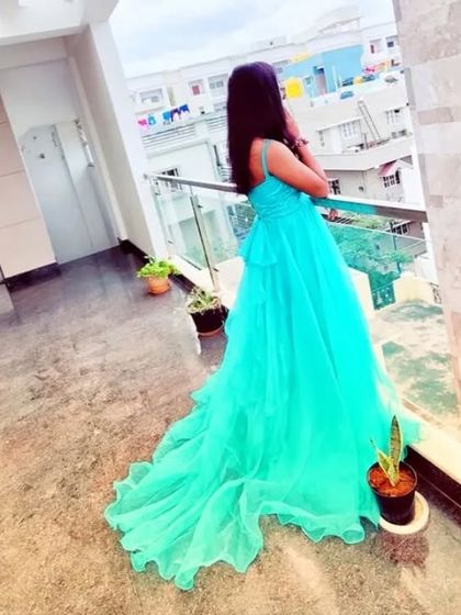 CB Rental Dresses - Women's Occasion Wear Rental Flowy Gowns for Photoshoots photo 18