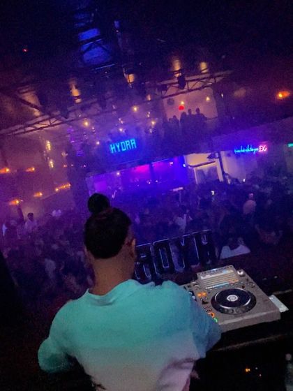 The view from my booth at Hydra on a Saturday night.