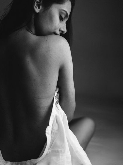 Ebins Photogrid - Portrait & Portfolio Photography Intimate & Minimalist Portraits photo 13