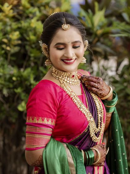 Maharashtrian Brides: The Nauwari & Paithani Look photo 36