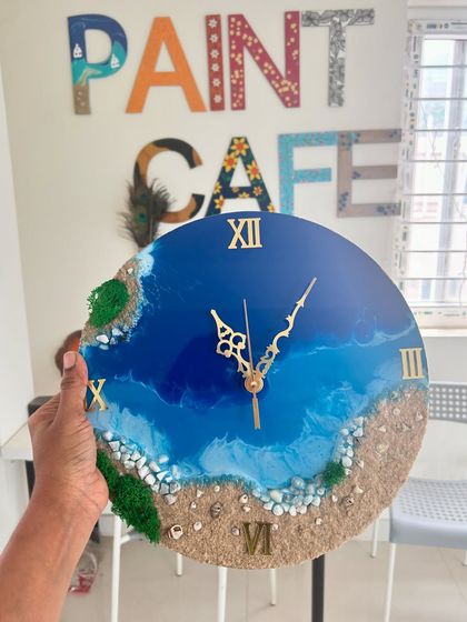 Paint Cafe Studio - Corporate Art Workshops Stunning Resin Art (Clocks, Trays & Decor) photo 19