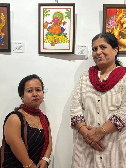 Visitors at the 'Ekadanta' Ganesha art show. It's lovely to see people enjoying the art.