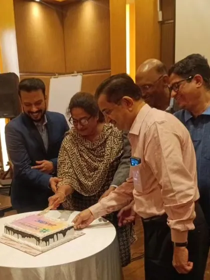 Celebrating the launch of the Dermavidya platform with a cake-cutting ceremony. Collaborative efforts like this are key to advancing our field.