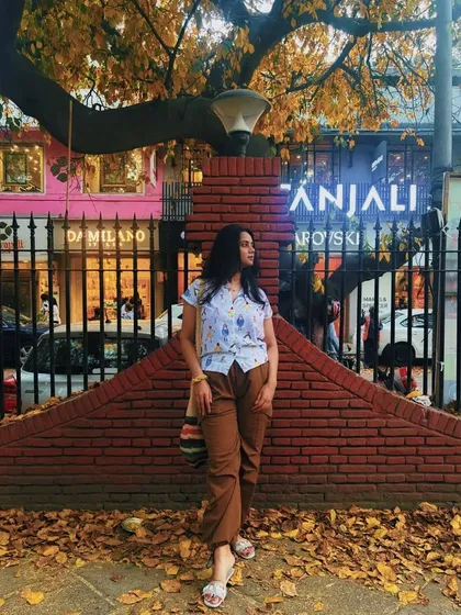Another look at my casual Khan Market outfit. I love finding unique shirts like this one and pairing them with versatile pieces like cargo pants for an easy, put-together look.