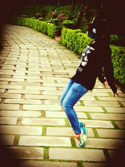 Another throwback to this Michael Jackson inspired pose. His style is iconic and a great inspiration for sharp, impactful moves.