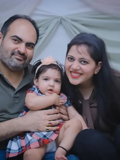 A classic family portrait with mom, dad, and their little one. We make sure everyone feels comfortable, resulting in a photo that feels warm and genuine.