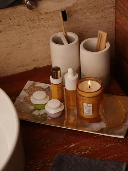 A curated selection from our extensive product portfolio, showcasing the diverse range of fragrances, colors, and designs we offer. Each image highlights the beauty and versatility of our candles, diffusers, and gift sets.