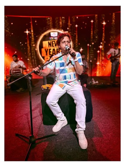 A quick moment during a sound check for a New Year's Eve show.