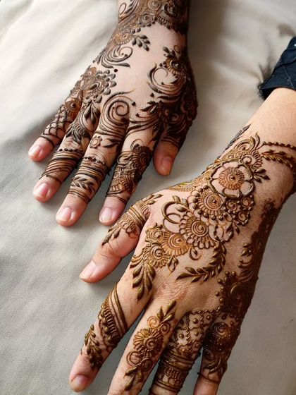 Elegant Florals & Vines photo 19